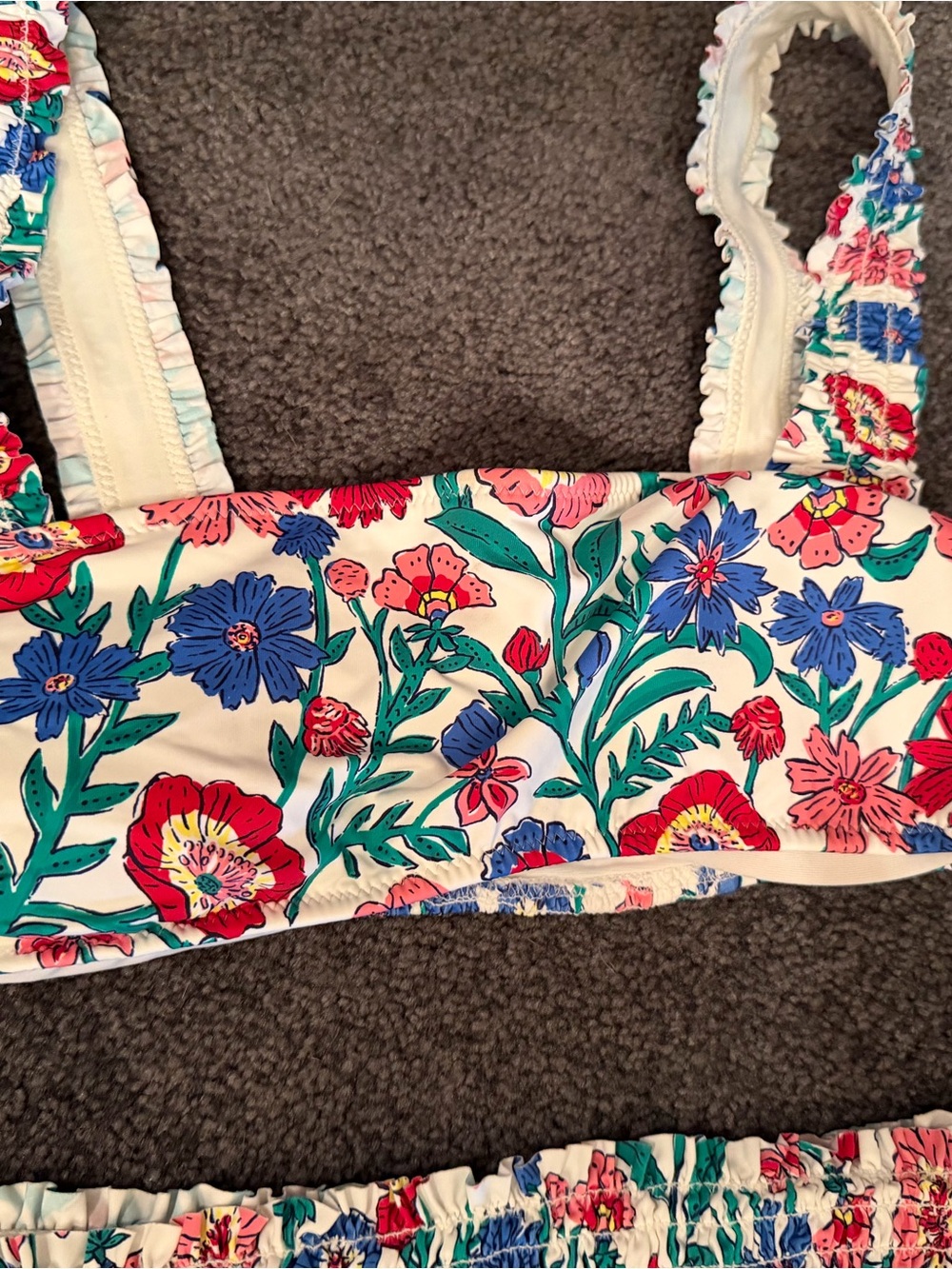 Vineyard Vines White Tisbury Floral Smocked Bikini Set XS Women’s NWT - Picture 3 of 10